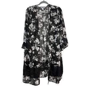 Boutique Kimono Cardigan Lace Trim Floral Black White Floral Plus Size 2X